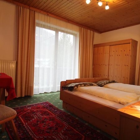 Pension Hubertushof Beim Roemerbad บาด ไคลน์เคิร์ชไฮม์ ภายนอก รูปภาพ