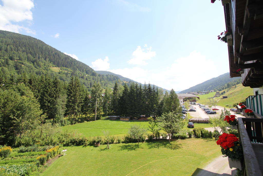 Pension Hubertushof Beim Roemerbad บาด ไคลน์เคิร์ชไฮม์ ห้อง รูปภาพ